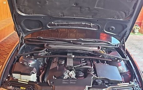 BMW 3 серия, 2003 год, 1 400 000 рублей, 13 фотография