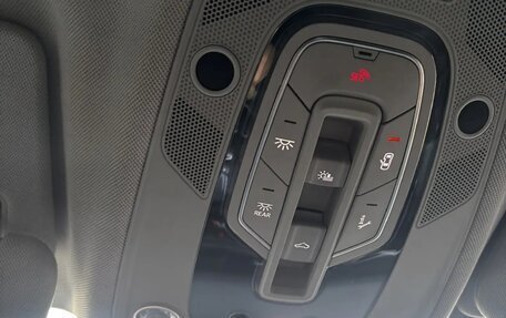 Audi Q7, 2017 год, 3 800 000 рублей, 16 фотография