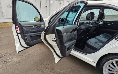 Mercedes-Benz E-Класс, 2003 год, 1 980 000 рублей, 9 фотография