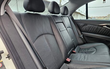 Mercedes-Benz E-Класс, 2003 год, 1 980 000 рублей, 11 фотография