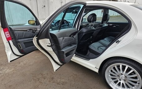 Mercedes-Benz E-Класс, 2003 год, 1 980 000 рублей, 20 фотография