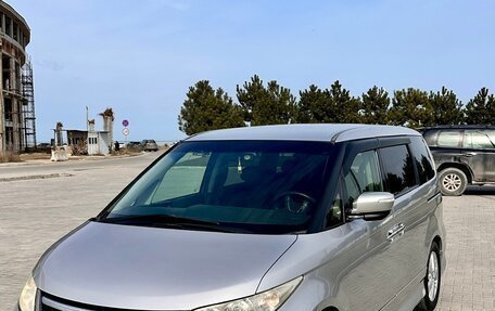 Honda Elysion I, 2007 год, 1 100 000 рублей, 1 фотография