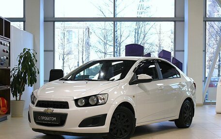 Chevrolet Aveo III, 2014 год, 715 000 рублей, 1 фотография