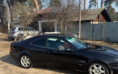 Mercedes-Benz CLK-Класс, 1998 год, 330 000 рублей, 2 фотография