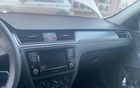 Skoda Rapid I, 2019 год, 1 400 000 рублей, 9 фотография