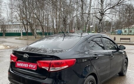 KIA Rio III рестайлинг, 2016 год, 1 040 000 рублей, 6 фотография