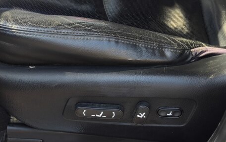 KIA Mohave I, 2011 год, 1 350 000 рублей, 23 фотография