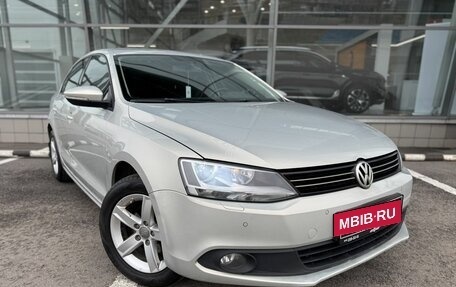 Volkswagen Jetta VI, 2014 год, 1 250 000 рублей, 3 фотография