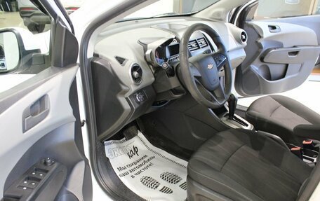 Chevrolet Aveo III, 2014 год, 715 000 рублей, 10 фотография