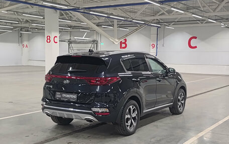 KIA Sportage IV рестайлинг, 2018 год, 2 599 000 рублей, 9 фотография