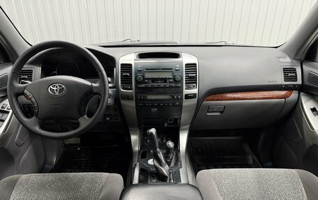 Toyota Land Cruiser Prado 120 рестайлинг, 2008 год, 2 300 000 рублей, 8 фотография