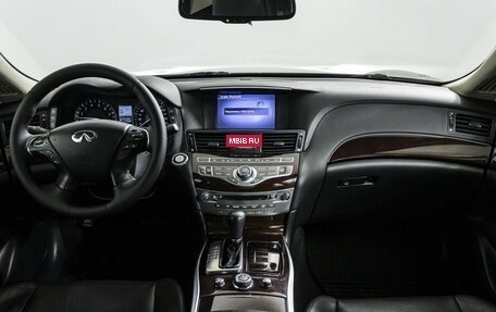 Infiniti Q70 I, 2015 год, 2 099 000 рублей, 12 фотография