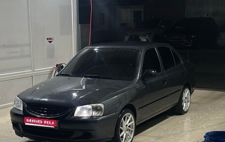 Hyundai Accent II, 2011 год, 715 000 рублей, 1 фотография