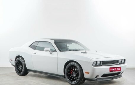 Dodge Challenger III рестайлинг 2, 2013 год, 2 510 444 рублей, 1 фотография