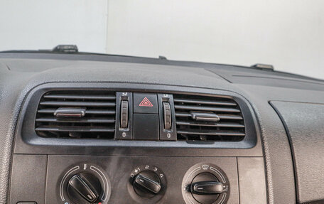 Skoda Fabia II, 2013 год, 599 000 рублей, 10 фотография