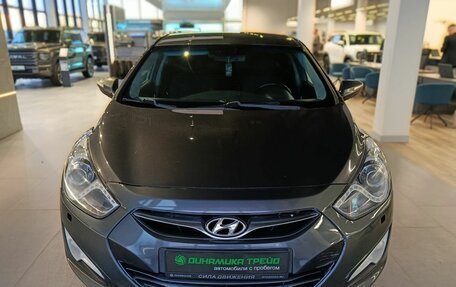 Hyundai i40 I рестайлинг, 2013 год, 999 000 рублей, 2 фотография