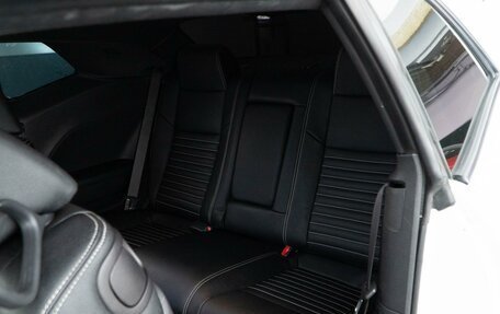 Dodge Challenger III рестайлинг 2, 2013 год, 2 510 444 рублей, 10 фотография