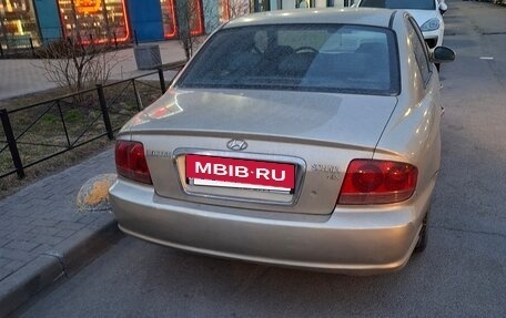 Hyundai Sonata IV рестайлинг, 2004 год, 185 000 рублей, 9 фотография