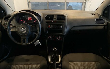 Volkswagen Polo VI (EU Market), 2012 год, 716 000 рублей, 17 фотография
