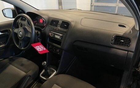 Volkswagen Polo VI (EU Market), 2012 год, 716 000 рублей, 23 фотография