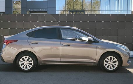 Hyundai Solaris II рестайлинг, 2018 год, 1 301 000 рублей, 6 фотография