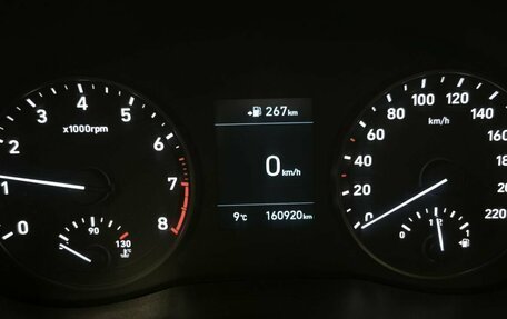 Hyundai Solaris II рестайлинг, 2018 год, 1 301 000 рублей, 15 фотография