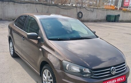 Volkswagen Polo VI (EU Market), 2015 год, 790 000 рублей, 2 фотография