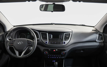 Hyundai Tucson III, 2018 год, 1 989 000 рублей, 9 фотография