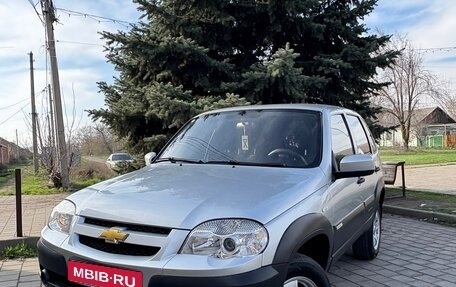 Chevrolet Niva I рестайлинг, 2013 год, 605 000 рублей, 1 фотография