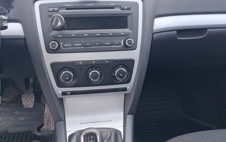 Skoda Octavia, 2011 год, 660 000 рублей, 8 фотография