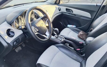 Chevrolet Cruze II, 2013 год, 1 100 000 рублей, 10 фотография