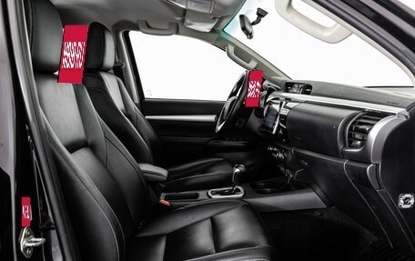 Toyota Hilux VIII, 2016 год, 3 399 000 рублей, 22 фотография