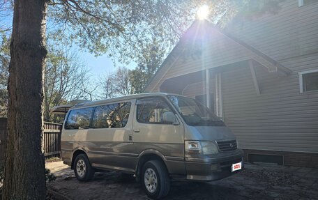 Toyota HiAce H100, 1991 год, 800 000 рублей, 15 фотография