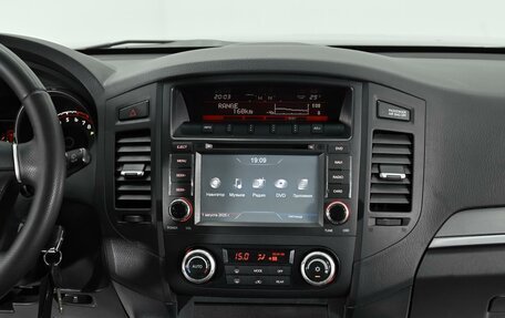 Mitsubishi Pajero IV, 2014 год, 1 995 000 рублей, 8 фотография