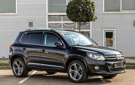 Volkswagen Tiguan I, 2015 год, 1 355 000 рублей, 3 фотография