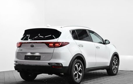 KIA Sportage IV рестайлинг, 2020 год, 2 215 000 рублей, 4 фотография