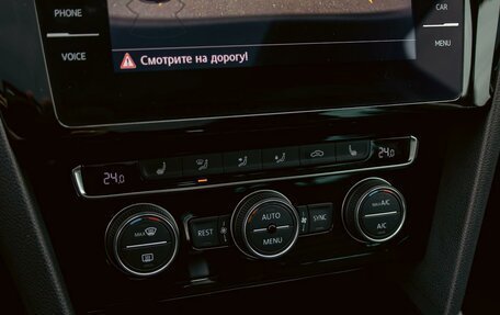 Volkswagen Passat B8 рестайлинг, 2018 год, 1 755 000 рублей, 15 фотография