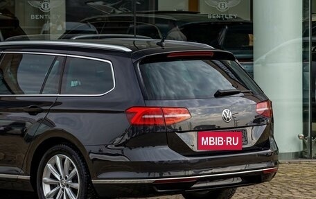 Volkswagen Passat B8 рестайлинг, 2018 год, 1 755 000 рублей, 10 фотография