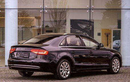 Audi A4, 2013 год, 1 195 000 рублей, 6 фотография