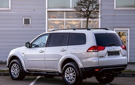 Mitsubishi Pajero Sport II рестайлинг, 2015 год, 1 455 000 рублей, 4 фотография