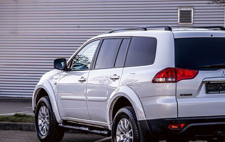 Mitsubishi Pajero Sport II рестайлинг, 2015 год, 1 455 000 рублей, 9 фотография