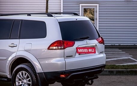 Mitsubishi Pajero Sport II рестайлинг, 2015 год, 1 455 000 рублей, 10 фотография