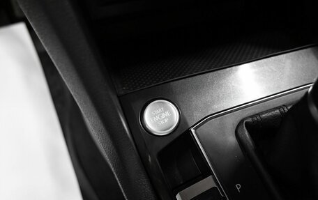 Volkswagen Tiguan II, 2017 год, 2 145 000 рублей, 21 фотография