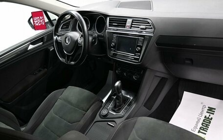 Volkswagen Tiguan II, 2017 год, 2 145 000 рублей, 14 фотография