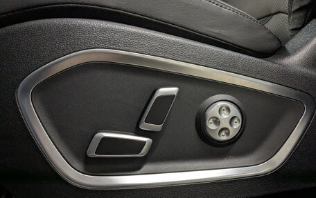 Geely Tugella FY11, 2022 год, 2 800 000 рублей, 21 фотография