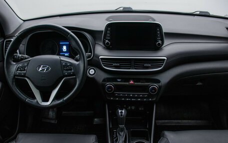 Hyundai Tucson III, 2018 год, 2 640 000 рублей, 13 фотография