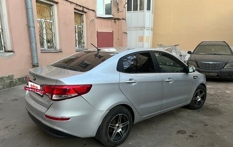 KIA Rio III рестайлинг, 2016 год, 930 000 рублей, 10 фотография