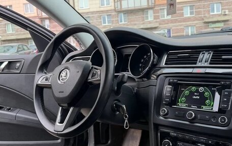Skoda Superb III рестайлинг, 2013 год, 1 195 000 рублей, 5 фотография