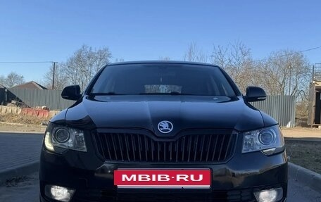 Skoda Superb III рестайлинг, 2013 год, 1 195 000 рублей, 14 фотография