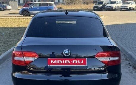 Skoda Superb III рестайлинг, 2013 год, 1 195 000 рублей, 18 фотография